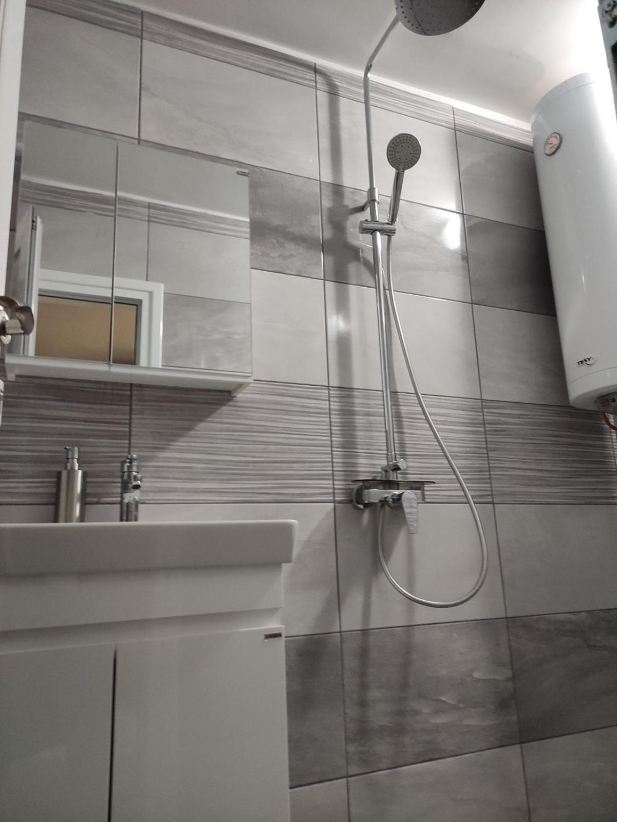 Rozi Apartment Burgas ภายนอก รูปภาพ