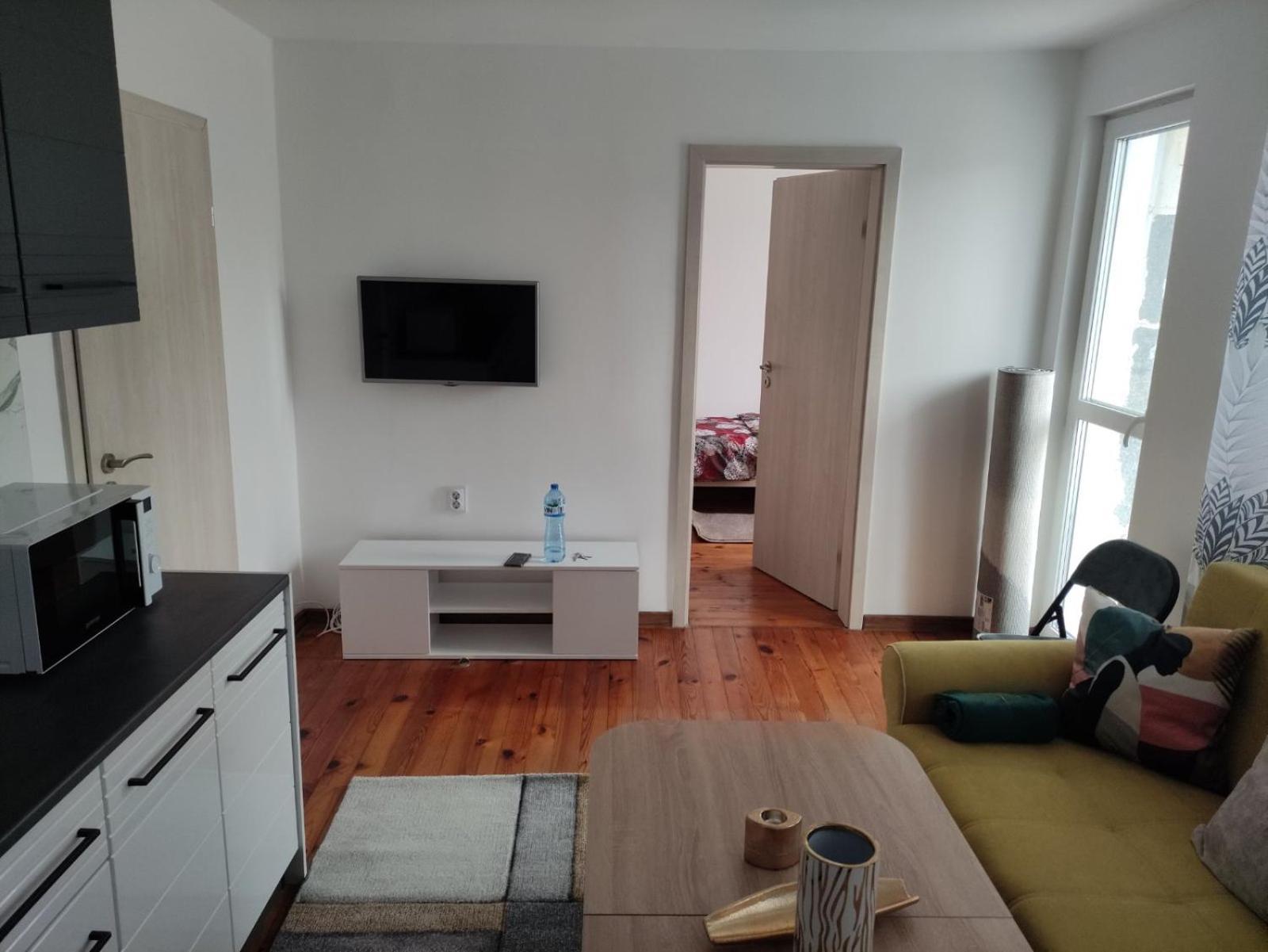 Rozi Apartment Burgas ภายนอก รูปภาพ